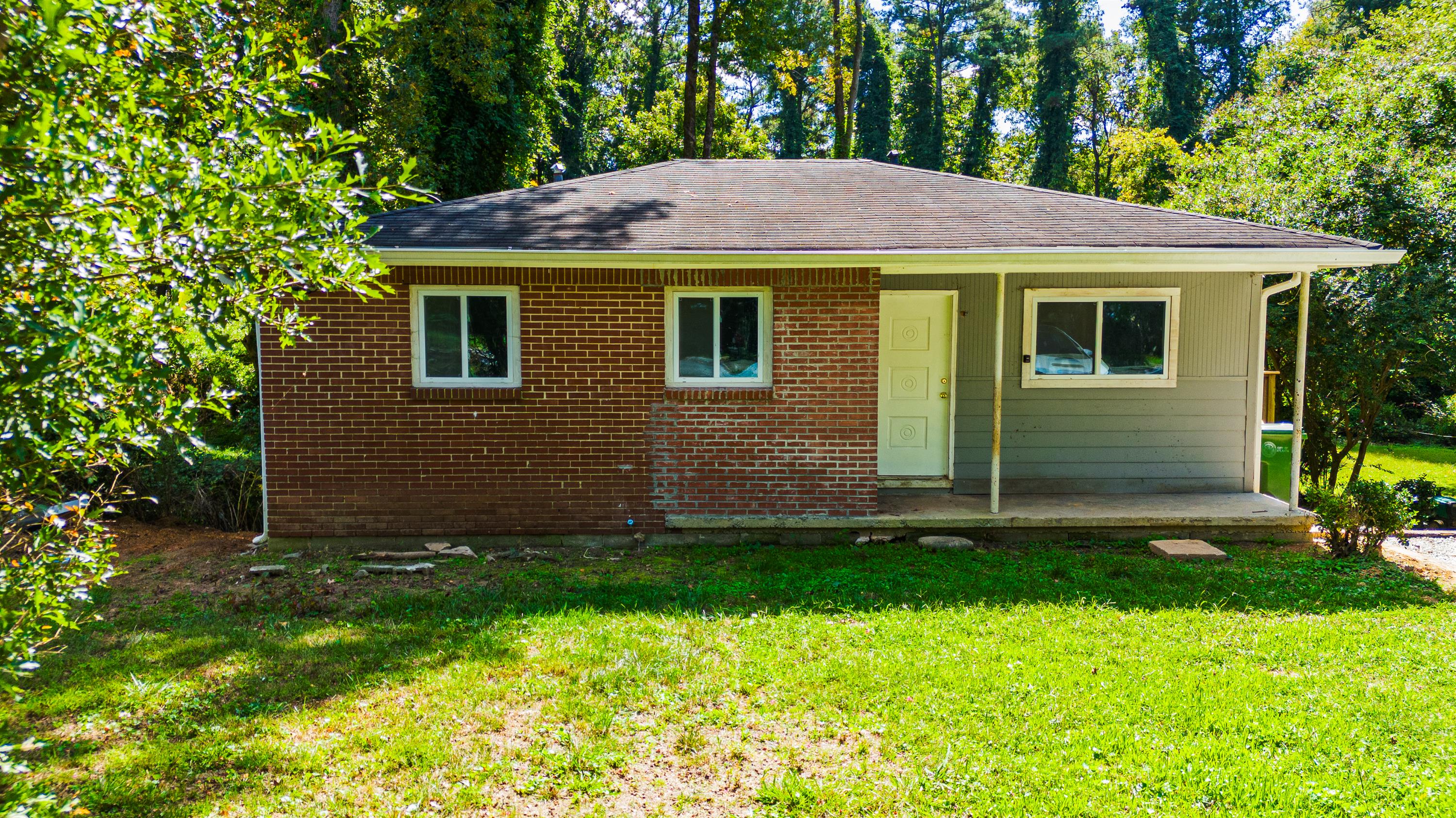 2889 Delray Drive Northwest