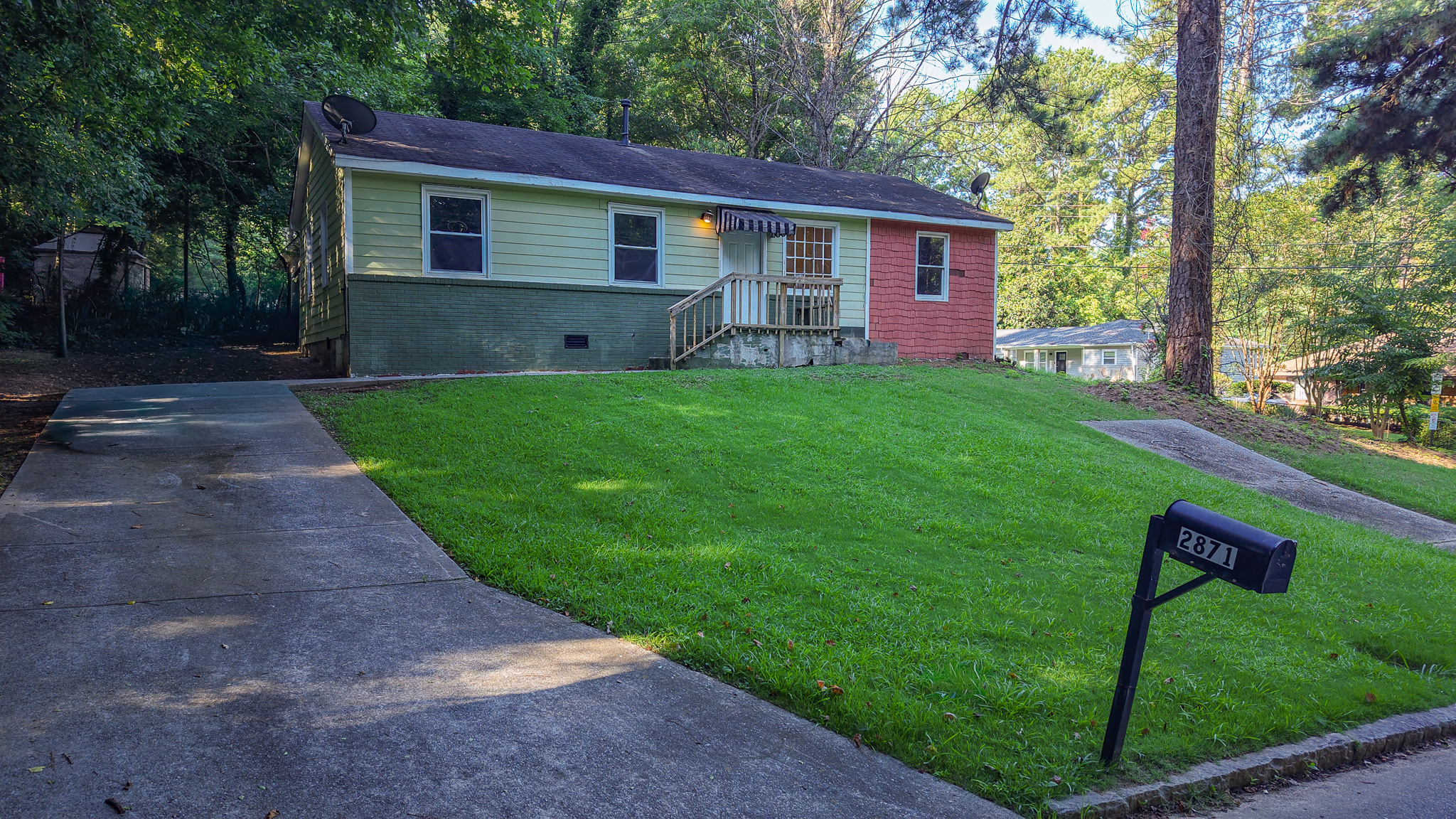 Property main image